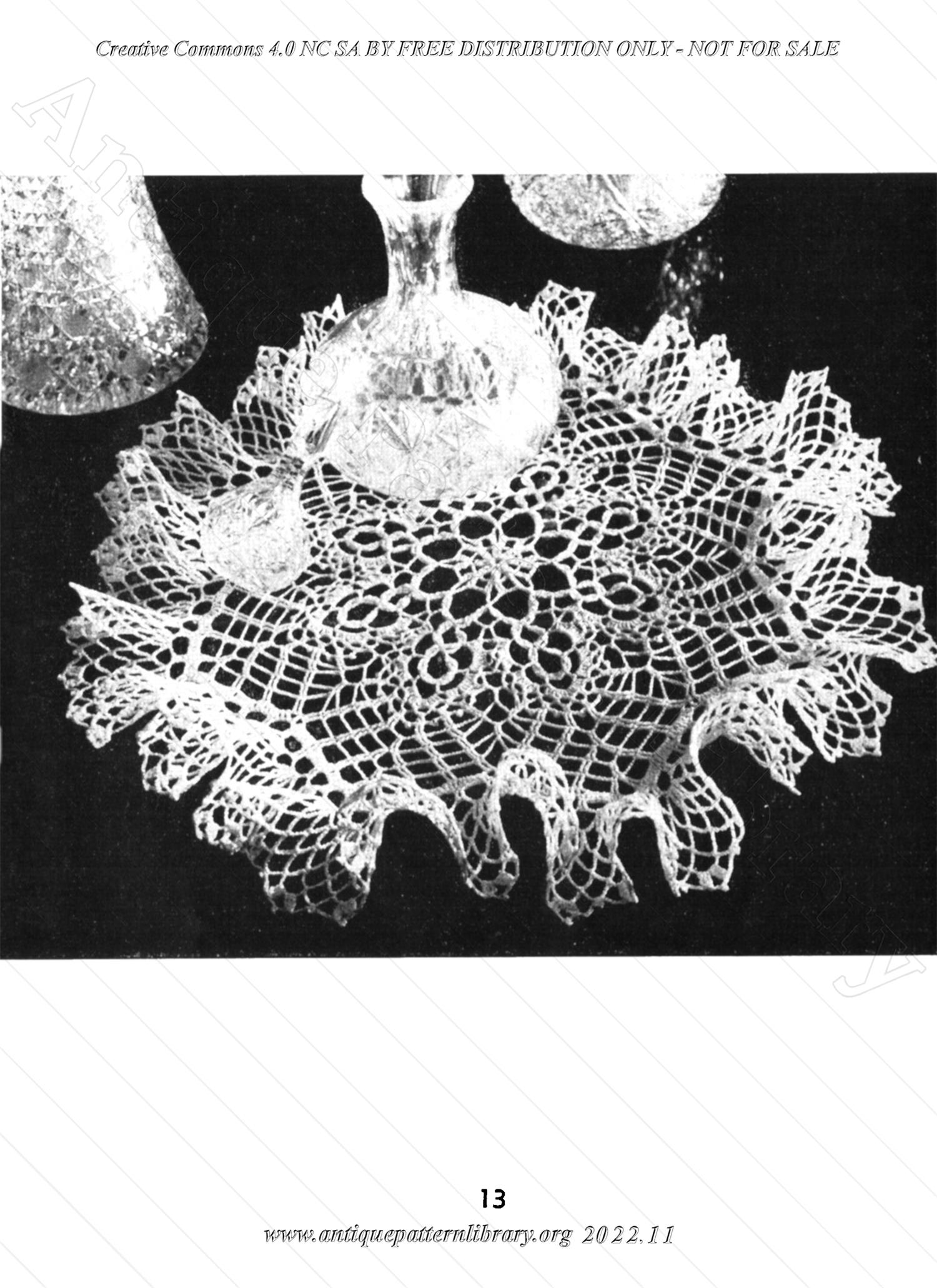 M-SB006 Doilies