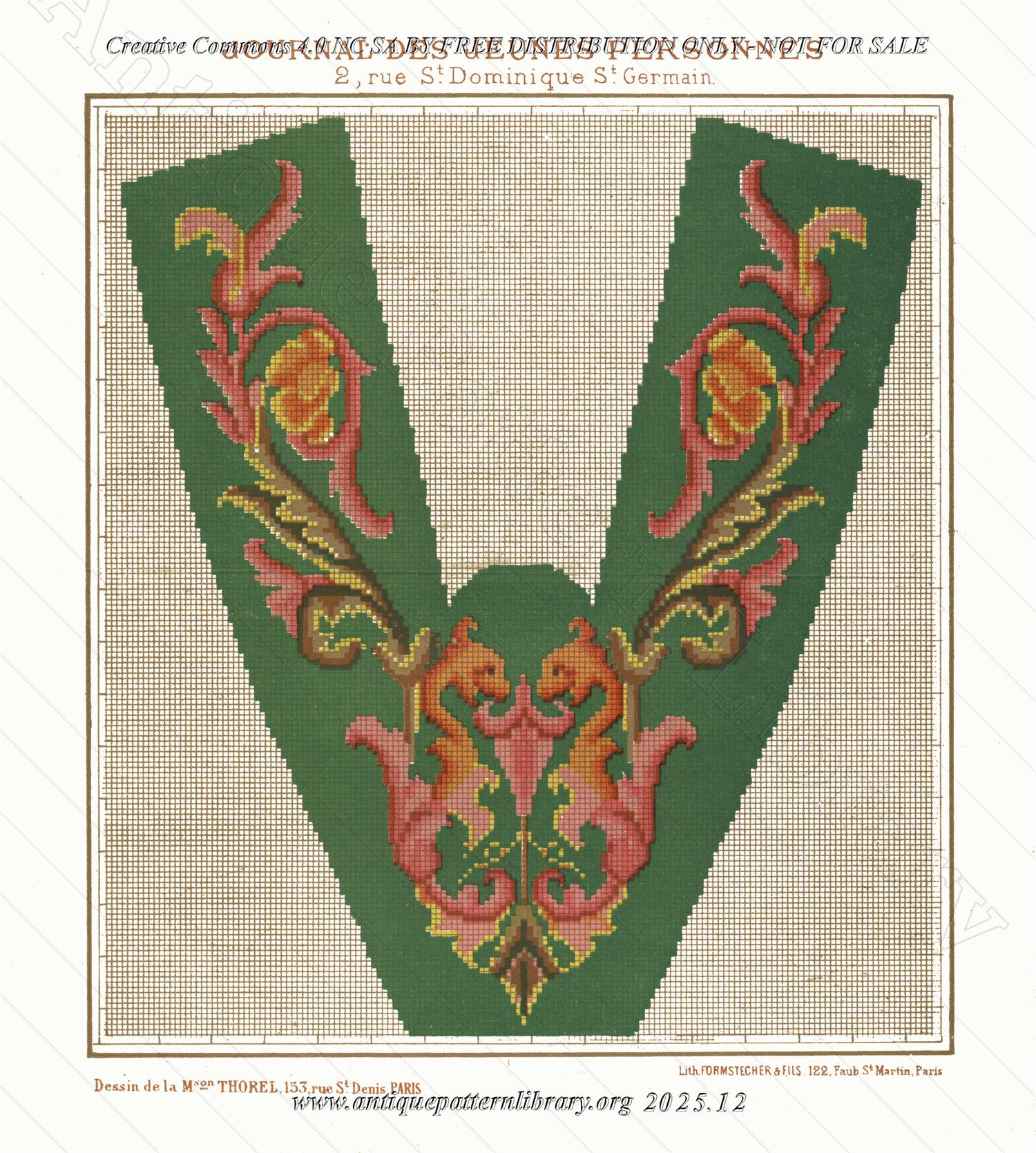 A-MH049 Slipper top in red and brown on green background