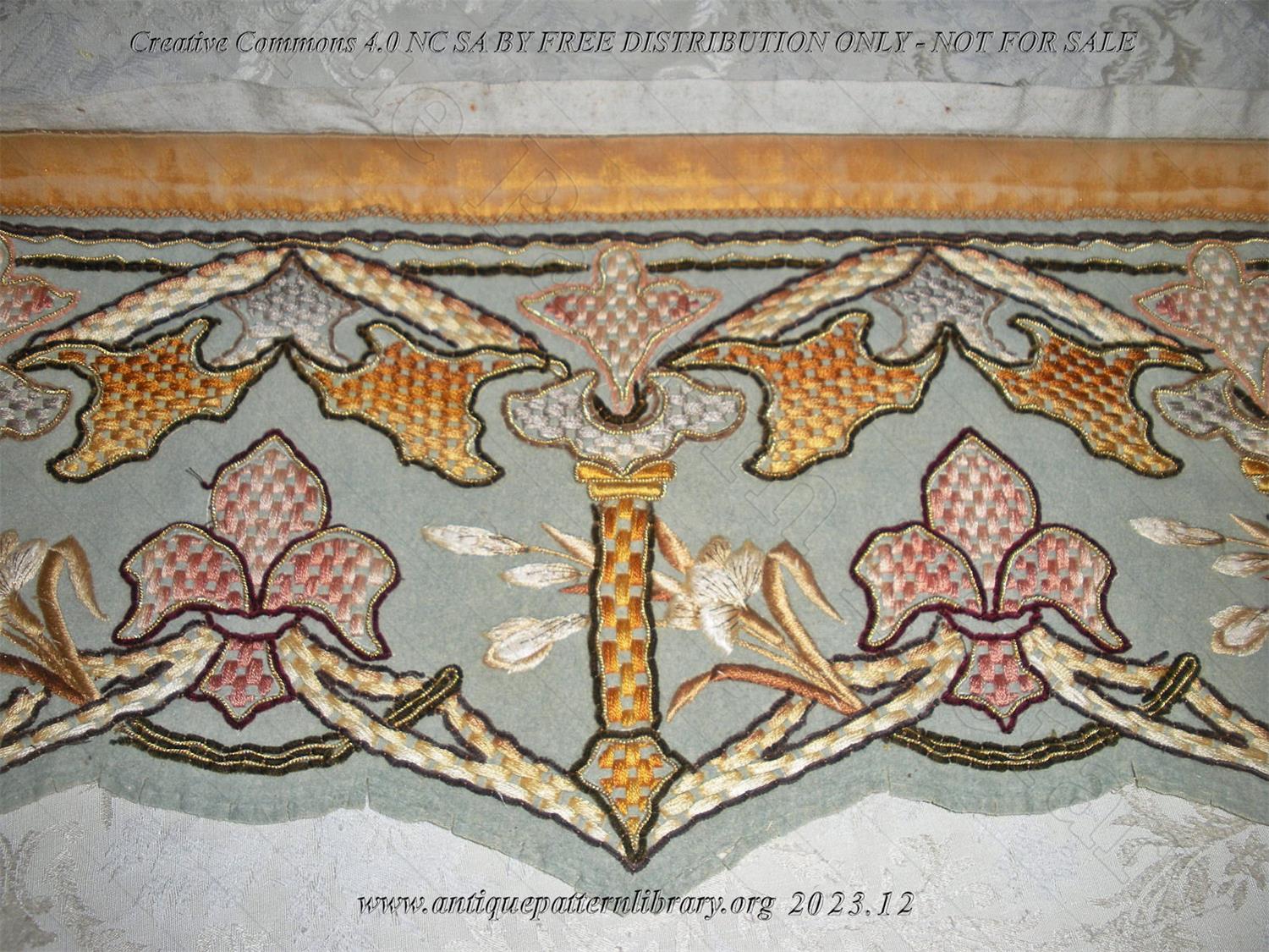 E-CW001 Ecclesiastical valance with lilies and initial M
