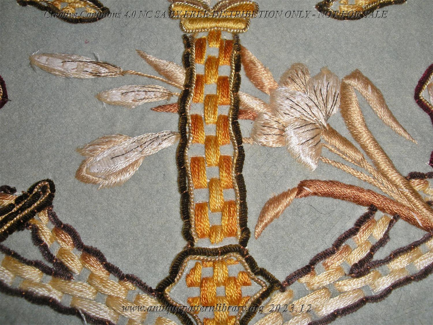 E-CW001 Ecclesiastical valance with lilies and initial M